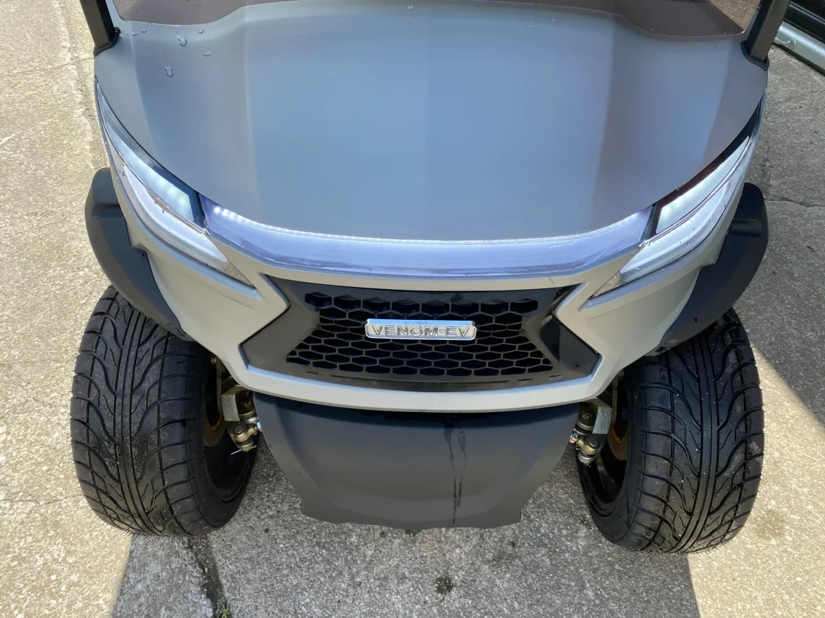 Venom EV Strike 4 - Carro de golf eléctrico premium de 4 pasajeros (52V 105Ah LiFePO4)