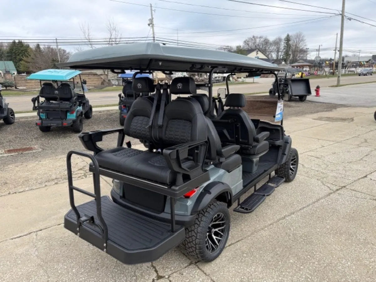 Venom EV Strike 6 | Carro de golf eléctrico premium de 6 pasajeros